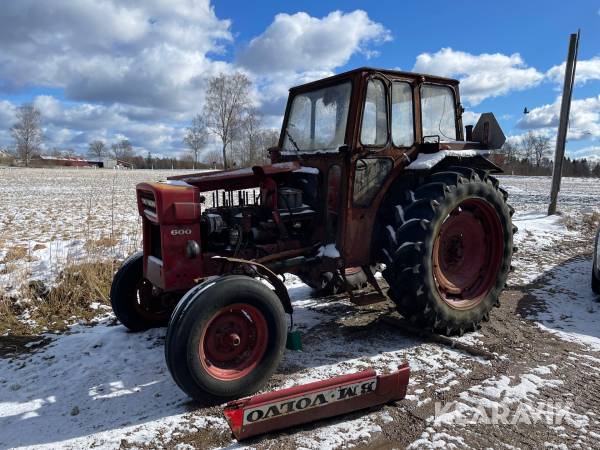 Traktor Volvo BM T 600 utan motor