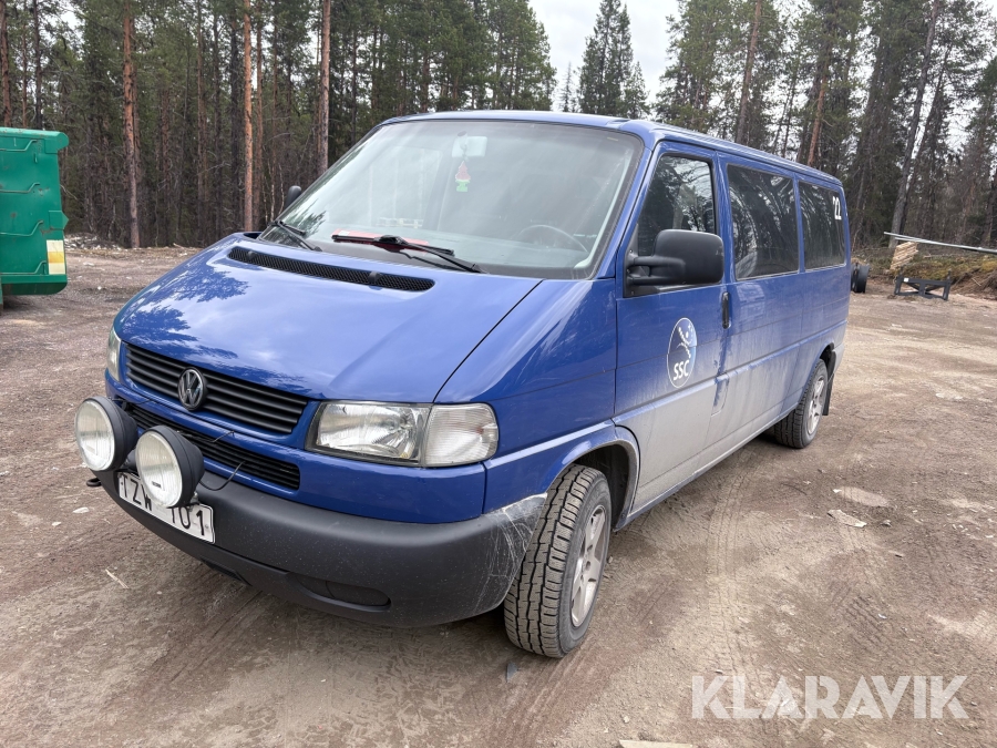 Minibuss Volkswagen Caravelle 2,5 SYNCRO