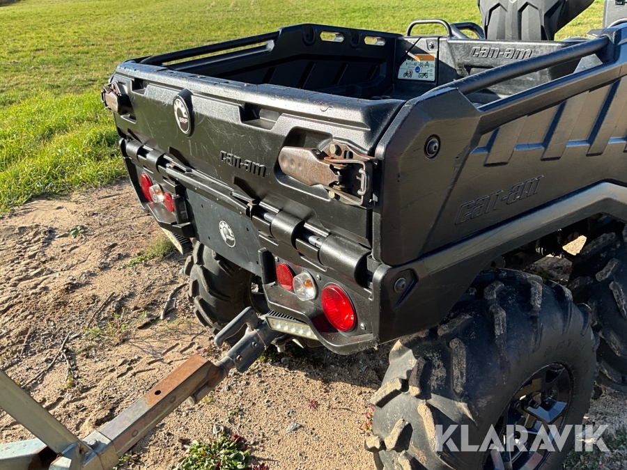 6-hjuling Can-Am Outlander 650 Max PRO med timmervagn
