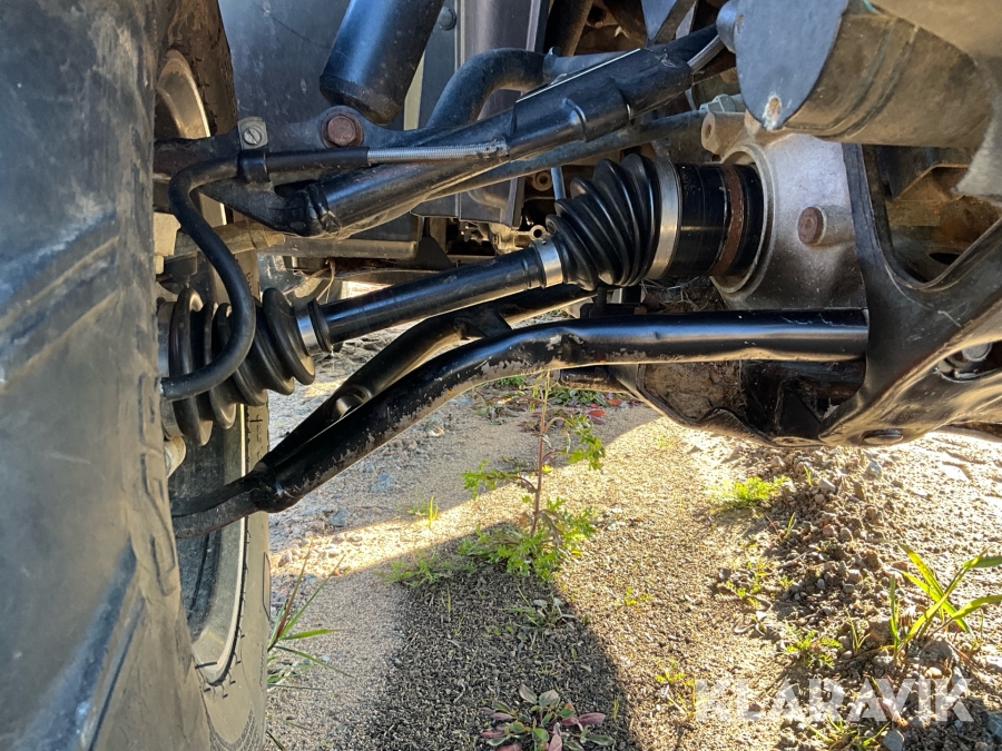 6-hjuling Can-Am Outlander 650 Max PRO med timmervagn