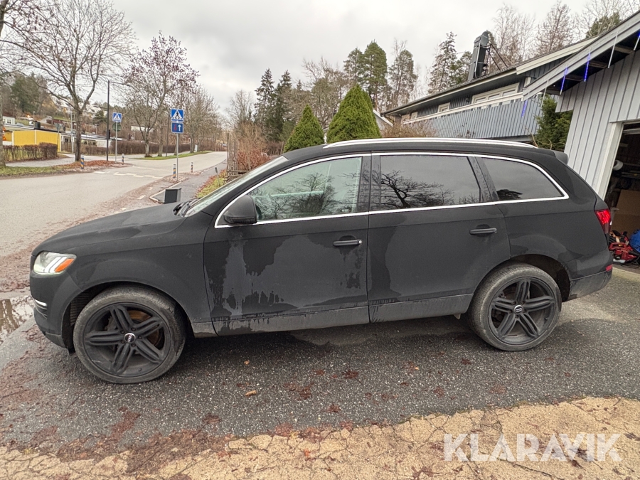 SUV Audi Q7 3.0TDi