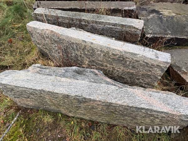 Stenmur blästrade ca 5m