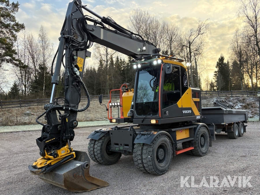 Grävmaskin / Hjulgrävare Volvo EWR150E med tiltrotator, 3D Leica, kärra & redskap