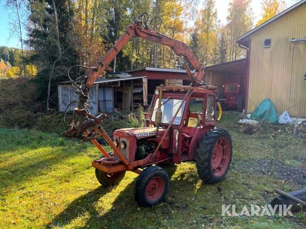 Veterantraktor Volvo BM 400 Buster