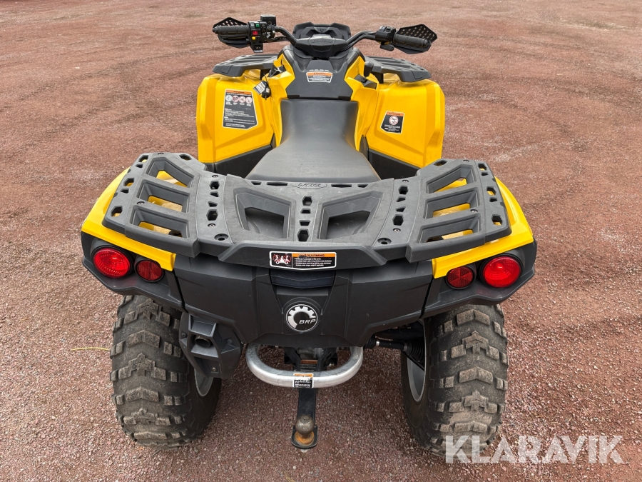 ATV Can-Am Outlander