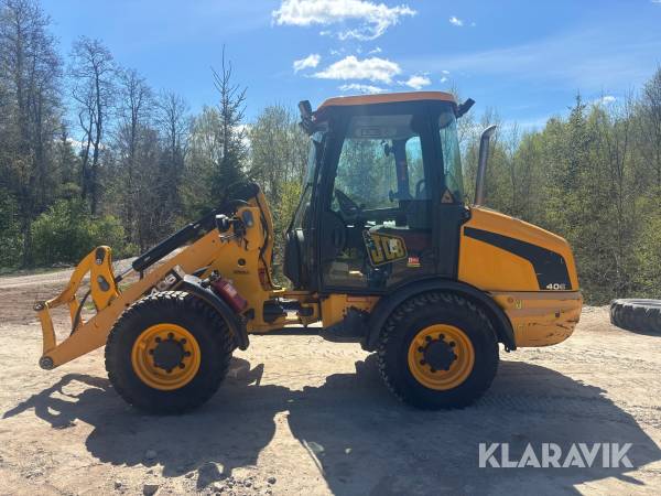 Hjullastare JCB 406 med 3 redskap
