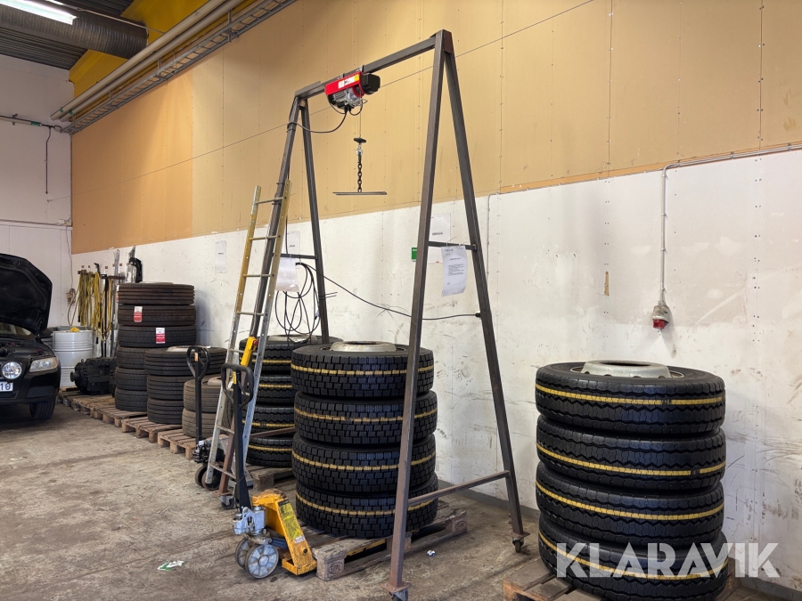 Verkstadslift egentillverkad