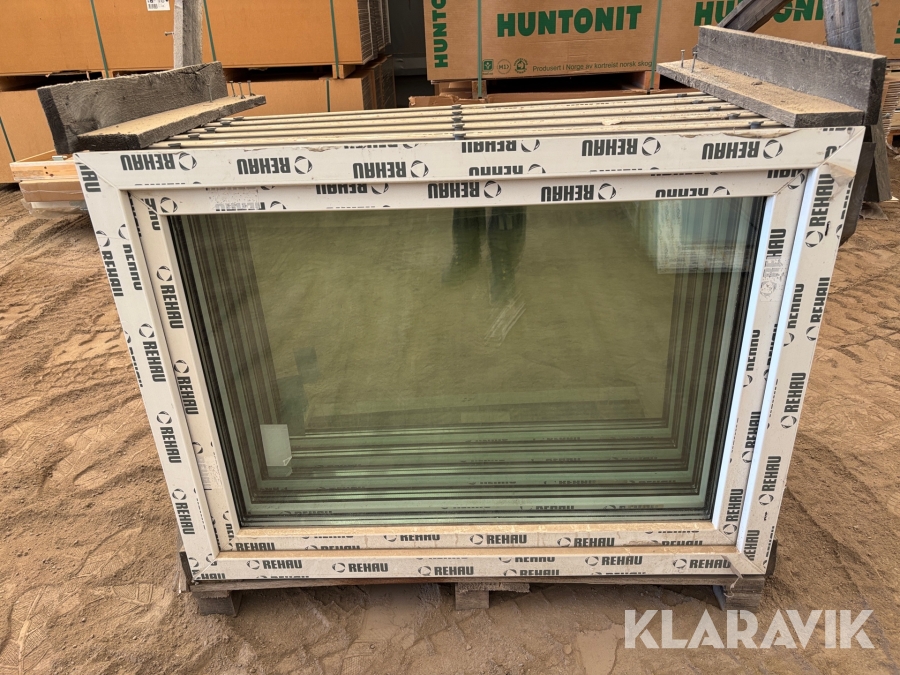 3-glas isolerfönster PVC Rehau Seicom 4Sel2. 5st