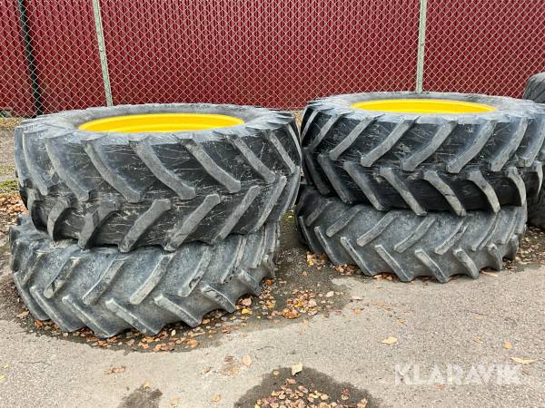 Dubbelmontage John Deere 600/65R38