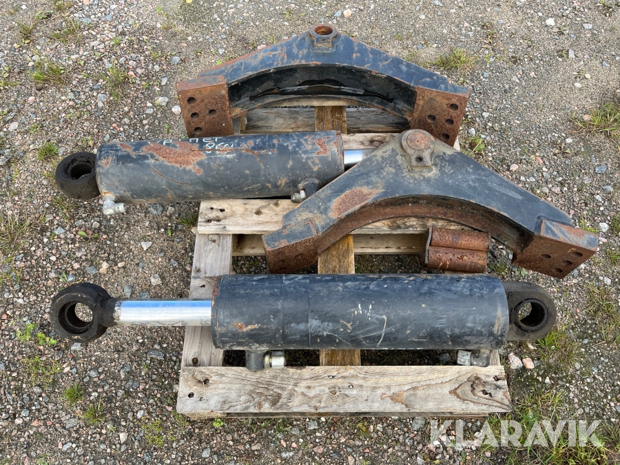 Boggiecylindrar till Valmet 860 med fästjärn