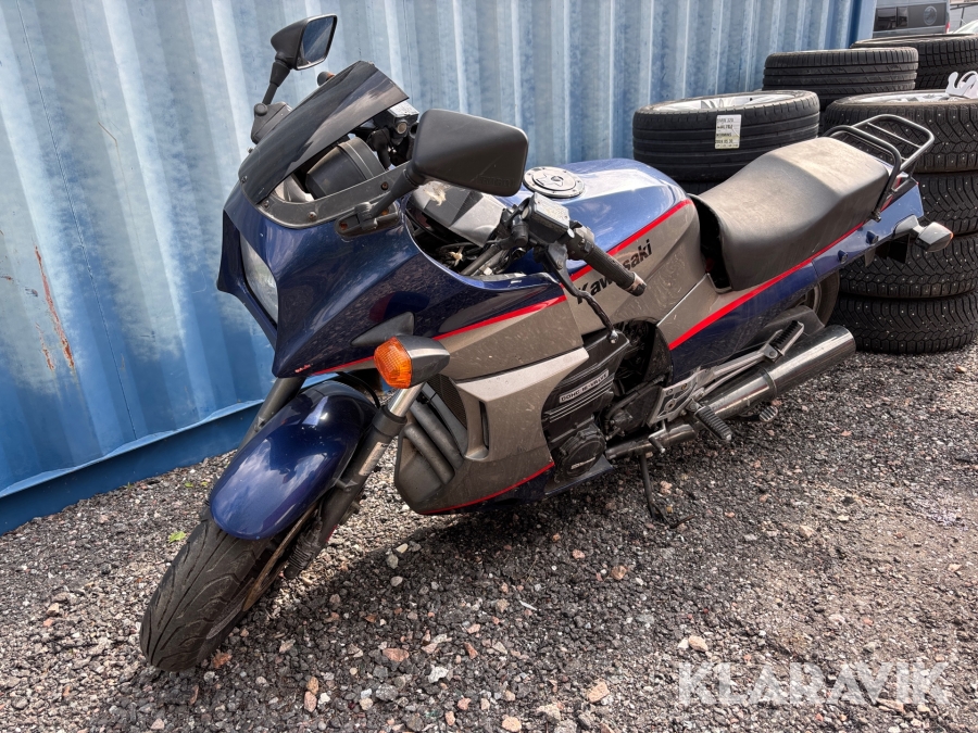 Motorcykel Kawasaki Zx900a2