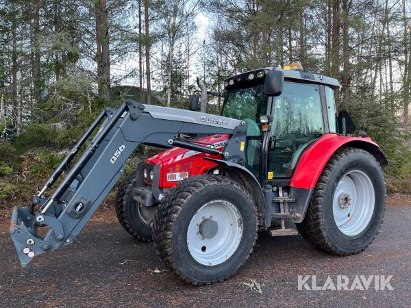 Traktor Massey Ferguson 6455 Dyna-6 med lastare