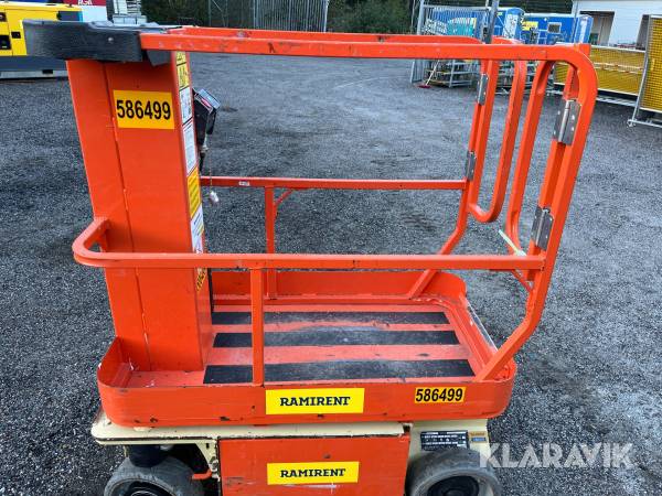 Pelarlift JLG 1230ES