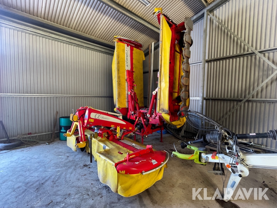 Butterfly Pöttinger Novacat 301 alpha motion och Novacat x8