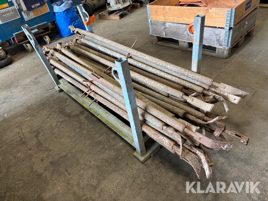 Väggstöd - Totalt cirka 29st