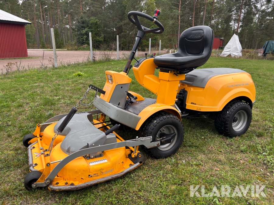 Åkgräsklippare Stiga Park Prestige 4 WD