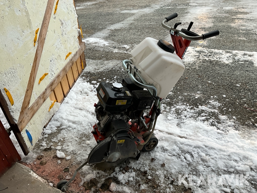 Bensindriven golvkap Husqvarna FS 309