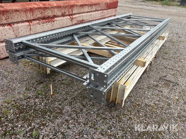 Pallställage 18 pallplatser Constructor P90