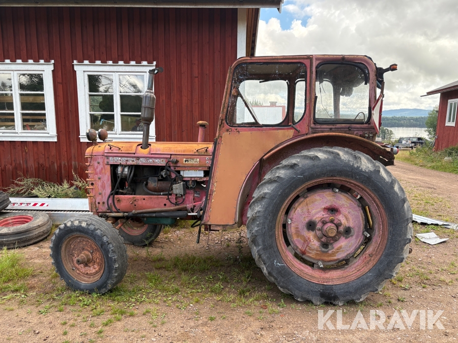 Traktor Volvo BM 350 Boxer