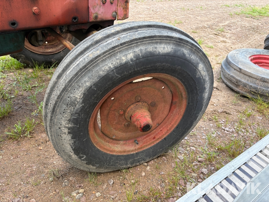 Traktor Volvo BM 350 Boxer