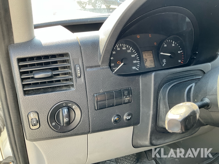 Skåpbil med bakgavellyft Mercedes-Benz Sprinter 315