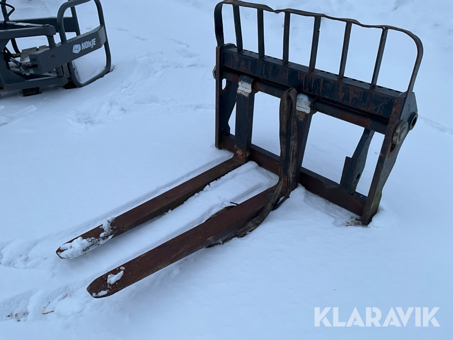 Pallgafflar Manitou fäste