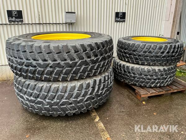 Vinterhjul till traktor John Deere 6000-serie Nokian TRI 2