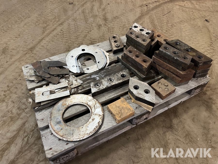 Reservdelar / slitdelar till skrotsax  