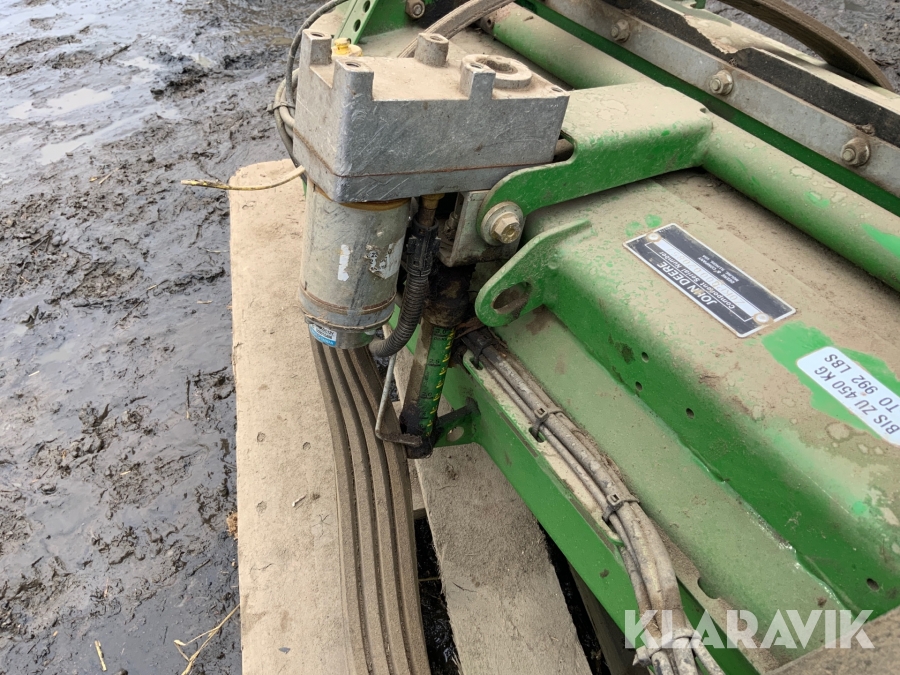 Corncracker John Deere, Sjöbo, Klaravik auktioner