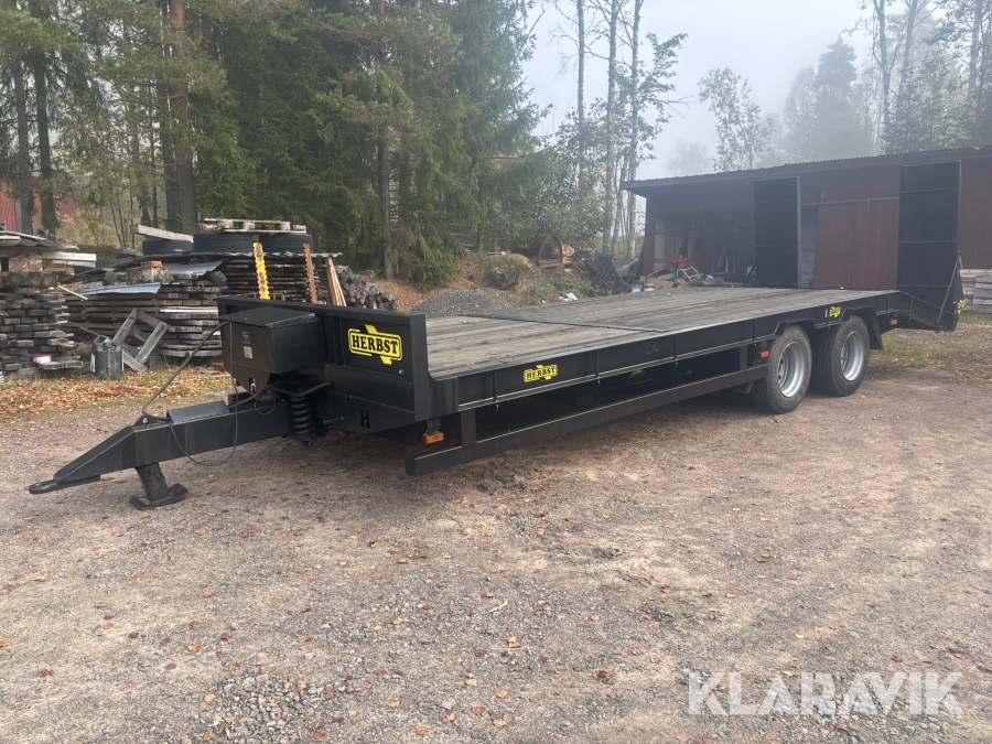 Maskintrailer Herbst Tri length 18