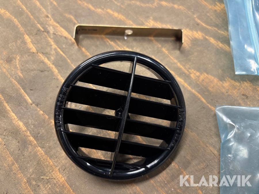 Defroster munstycke med hållare till bandvagn Hägglunds BV206