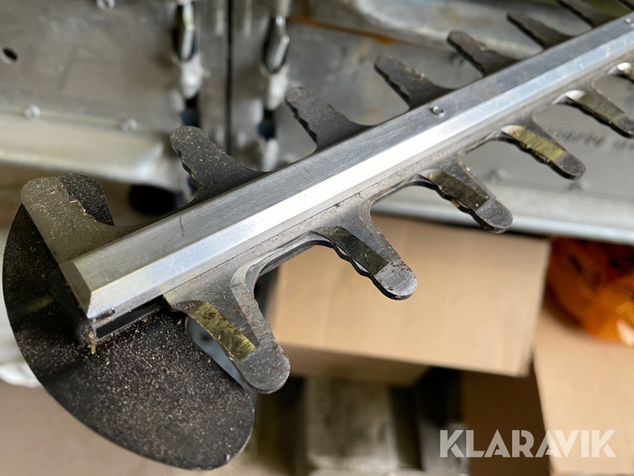 Häcksax Viking HE 715