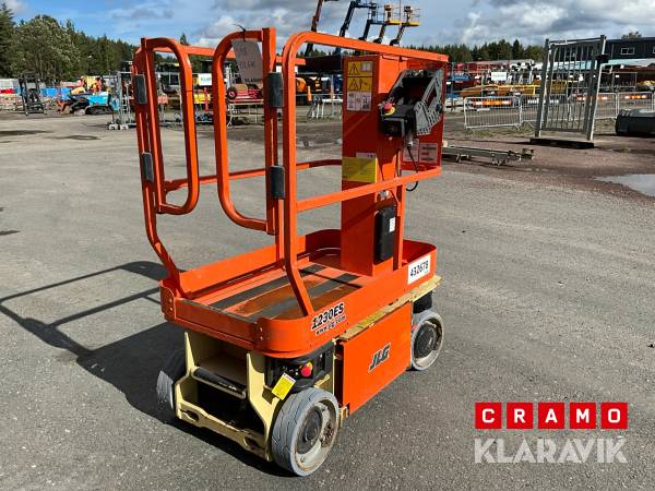 Pelarlift JLG 1230 ES