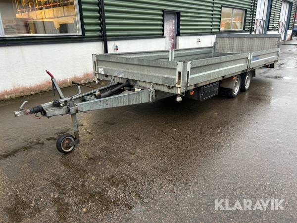 Släp Thule 6520