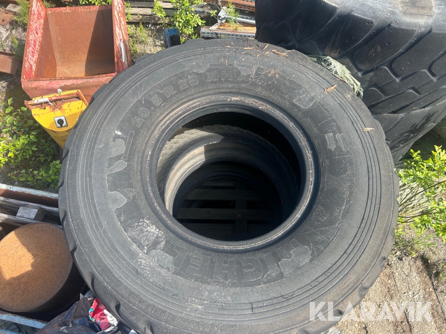 Entreprenaddäck Michelin 20.5R25 4st