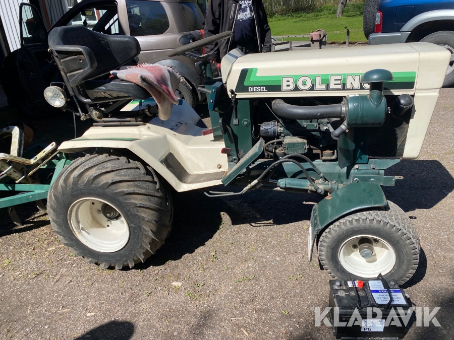 Bolens Traktor () Bolens Traktor