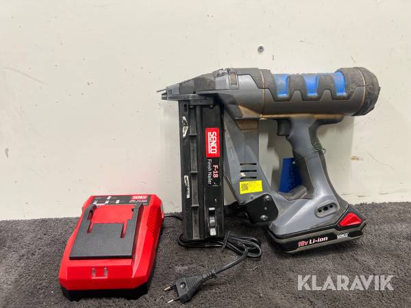 Dyckertpistol Senco F18 Reprationsobjekt