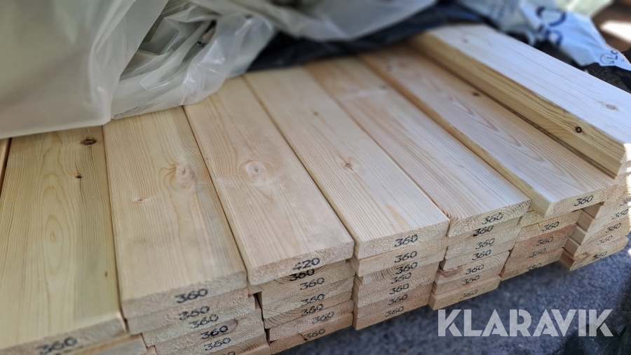 Kärnfurutrall SCA Aquila decking