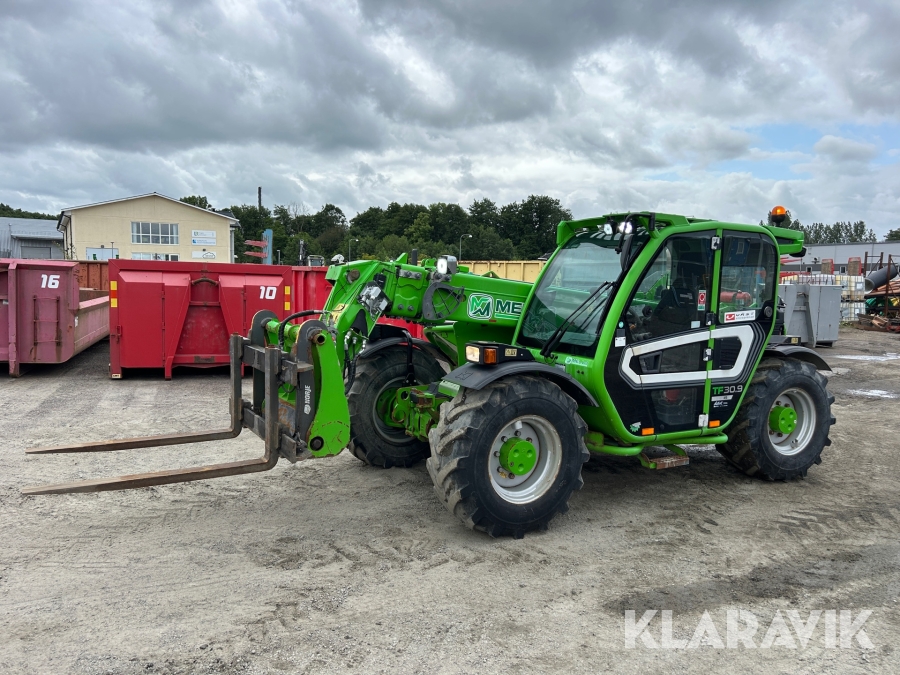 Teleskoplastare Merlo TF30.9 med gafflar & skopa