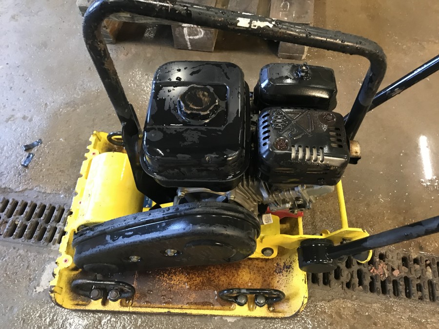 Vibroplatta, Wacker VP1550