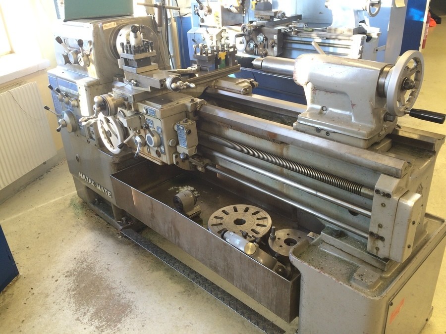 Svarv med digital mätutrustning