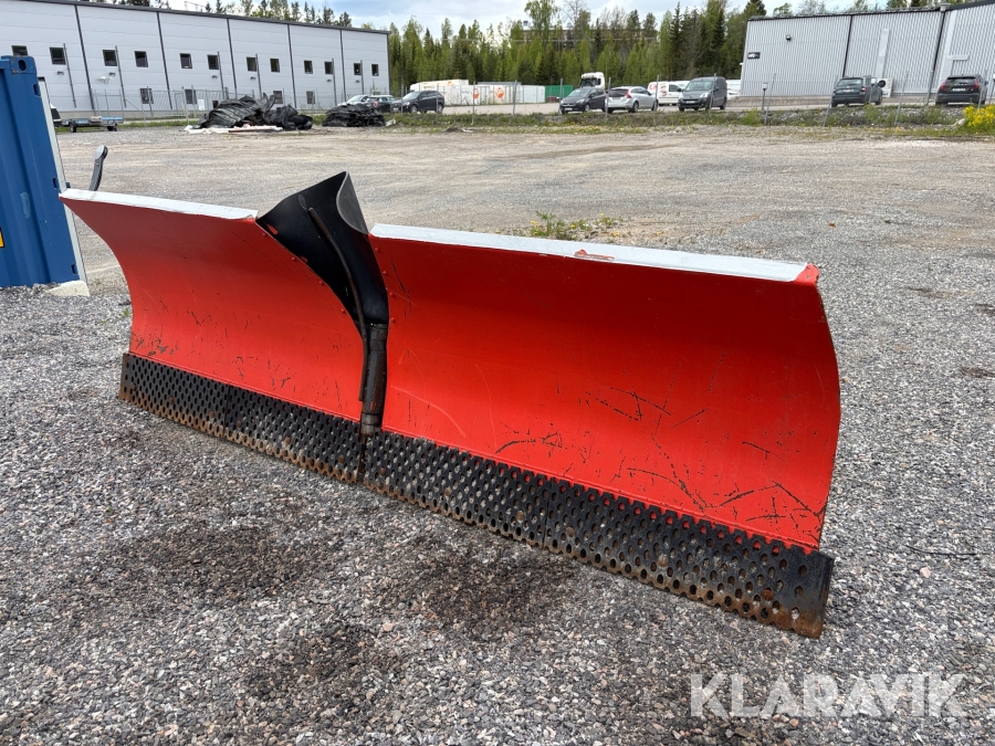 Vikplog Pome Volvo 3200