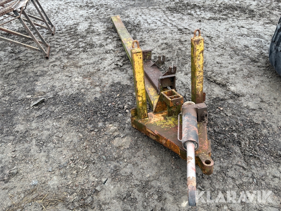 Bom med lyftkolv passar till johon deer 2130 & 3130