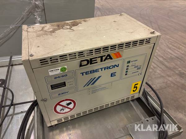 Batteriladdare till truck Deta