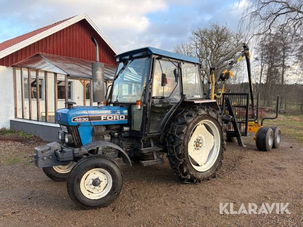 Traktor Ford 4630 med Skogsvagn Mowi WO-75