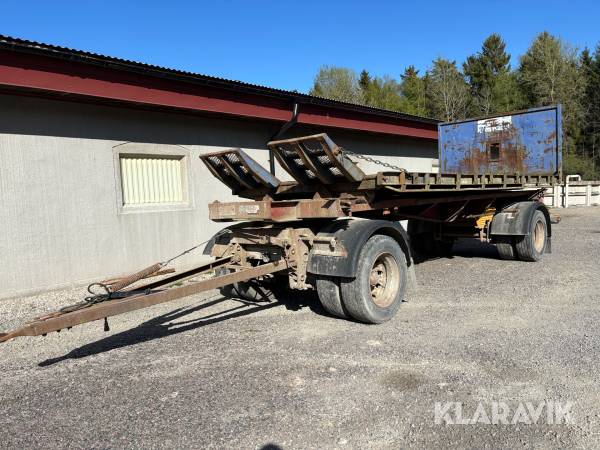 Maskinflak på 2-axlig vagn