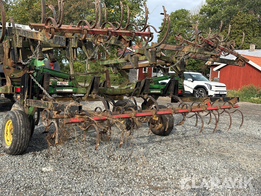 Kultivator John Deere 7.1m