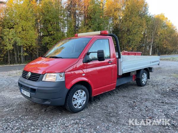 Flakbil Volkswagen Transporter 4-motion med kran