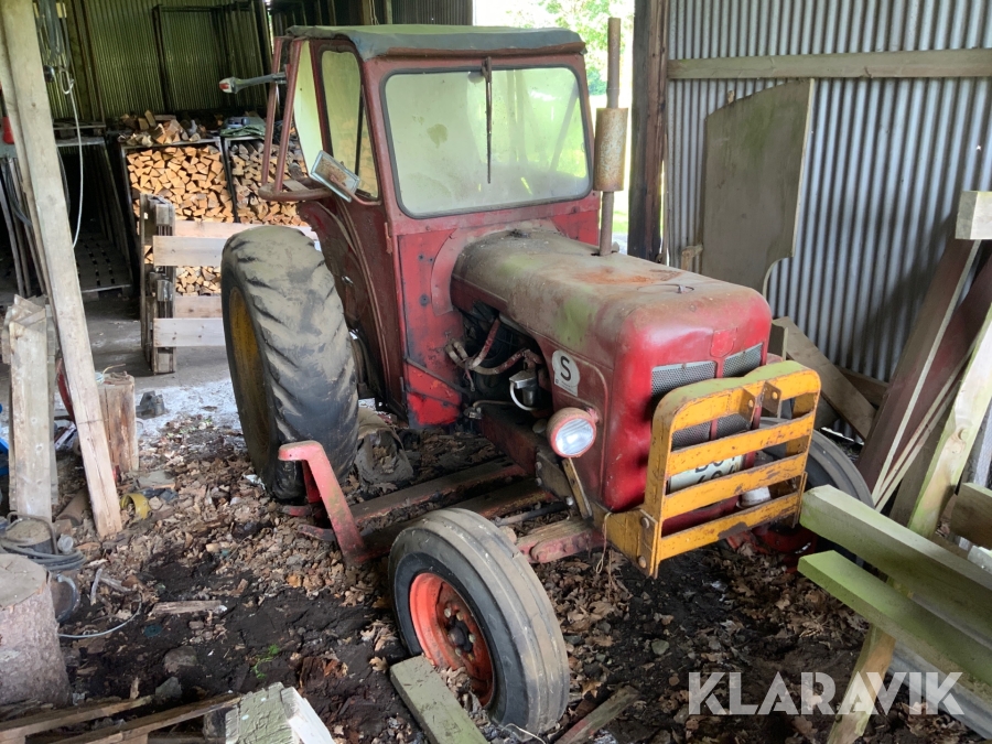 Traktor David Brown 990