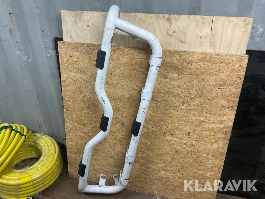 Frontbåge / extraljusbåge Trux X-light